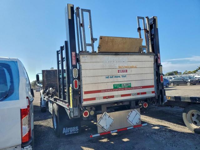 Freightliner M2 106 Med 106 Medium Duty Image 3