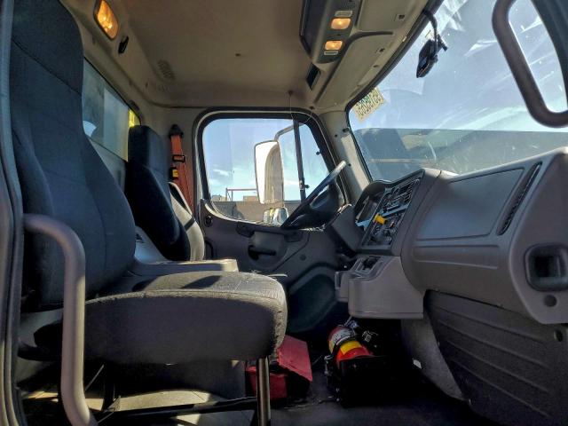 Freightliner M2 106 Med 106 Medium Duty Image 6