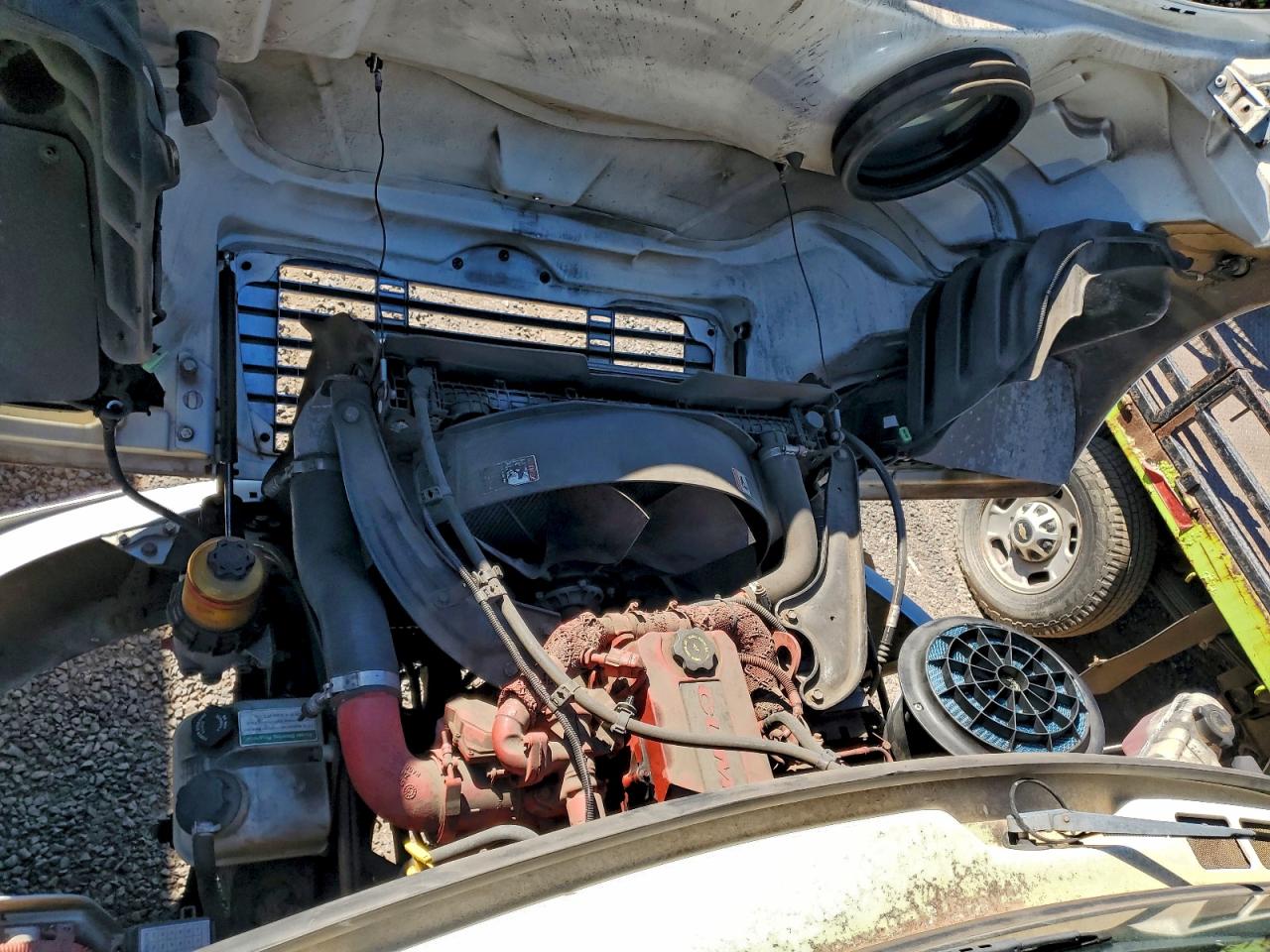 Freightliner M2 106 Med 106 Medium Duty Image 4