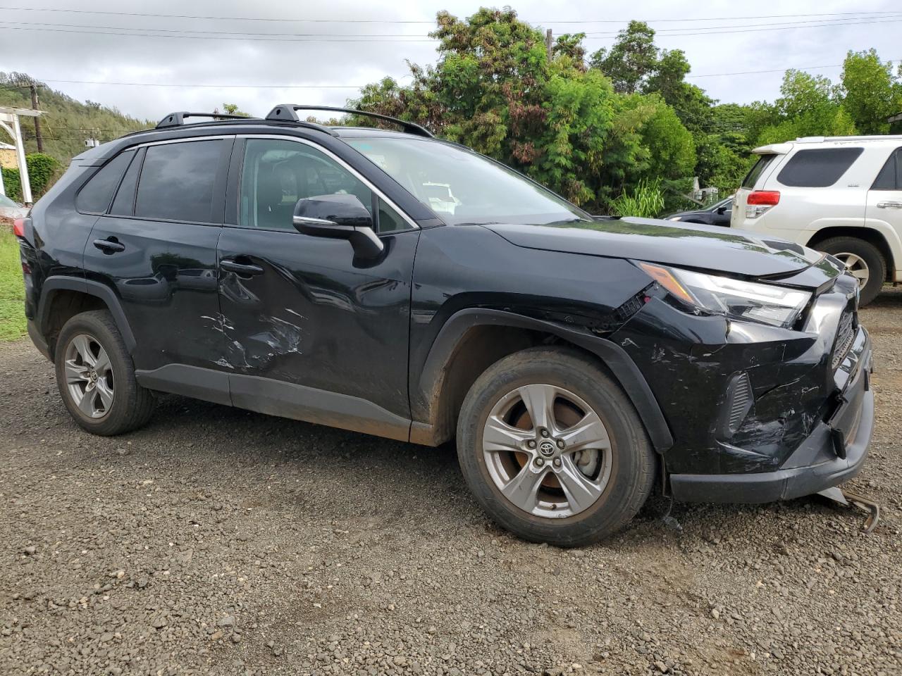 Toyota RAV4 Xle Image 9