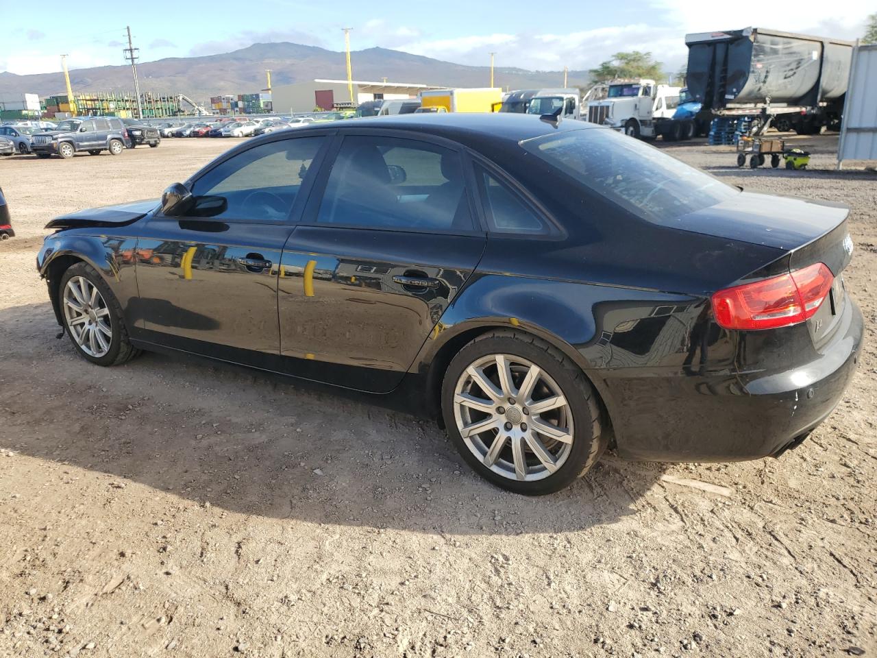 Audi A4 Premium Image 9