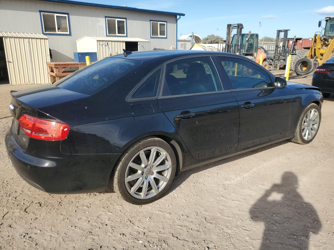 Audi A4 Premium Image 2