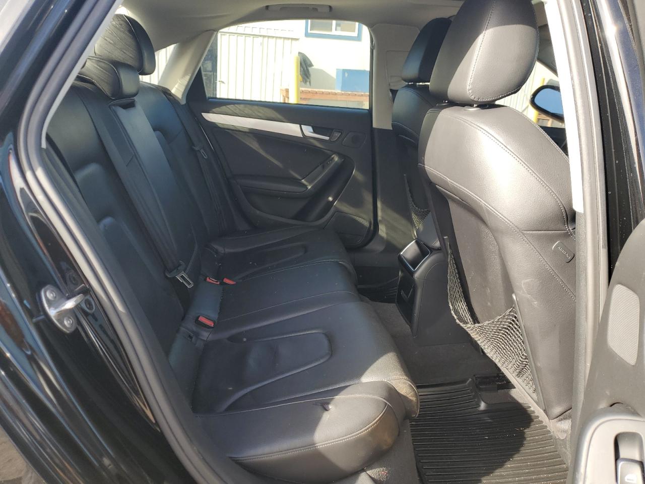 Audi A4 Premium Image 10