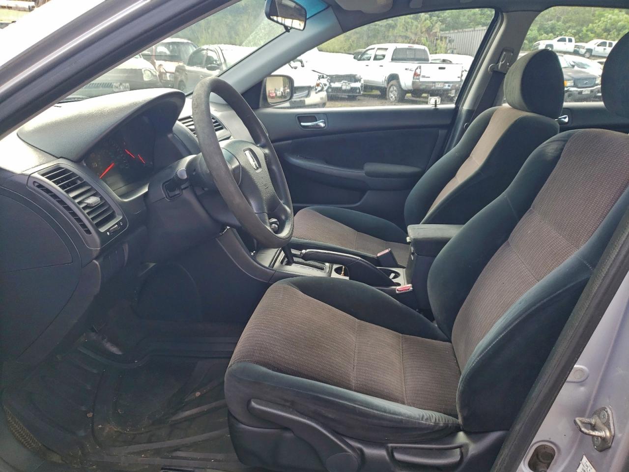 Honda Accord Lx Image 10