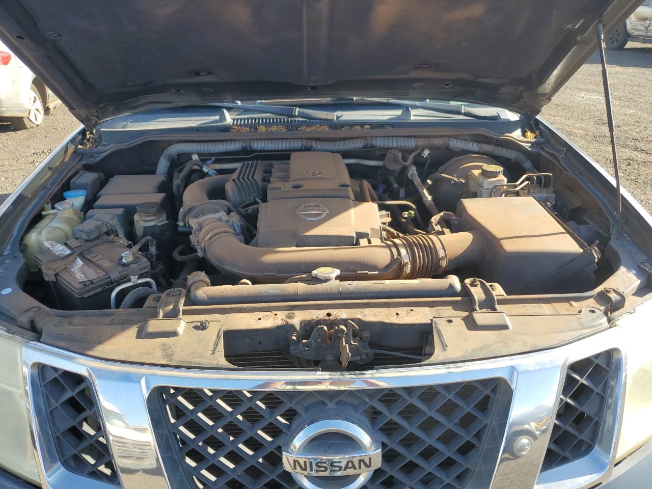 Nissan Pathfinder S Image 7