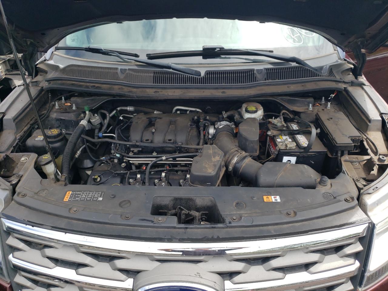 Ford Explorer Xlt Image 6