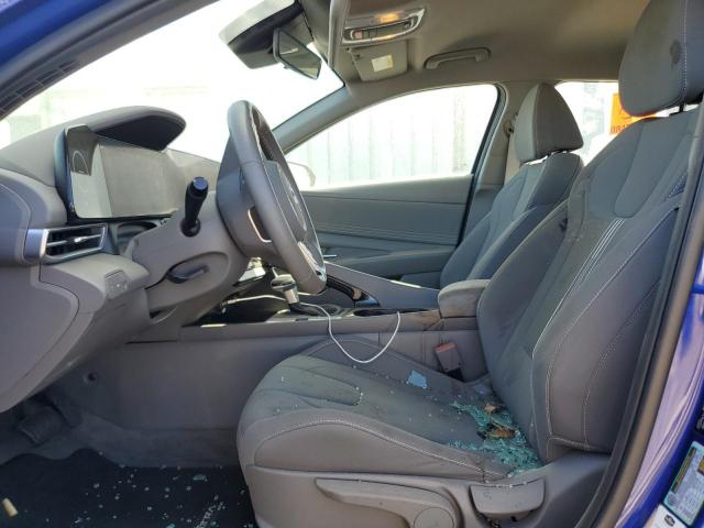 Hyundai ELANTRA Sel Image 2