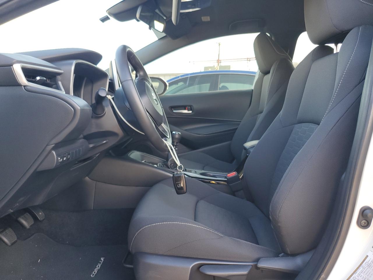 Toyota Corolla Se Image 11