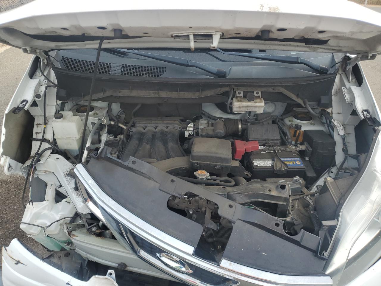 Nissan Nv 2.5s Image 12