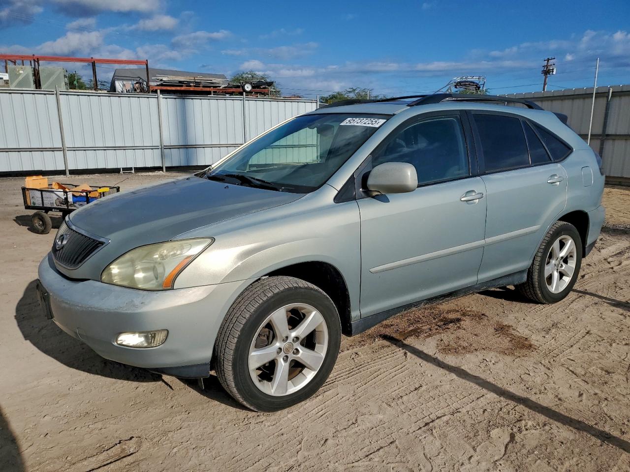 Lexus RX 330 Image 1
