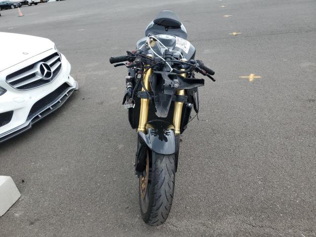 Honda Cbr Cycle Rr Image 2