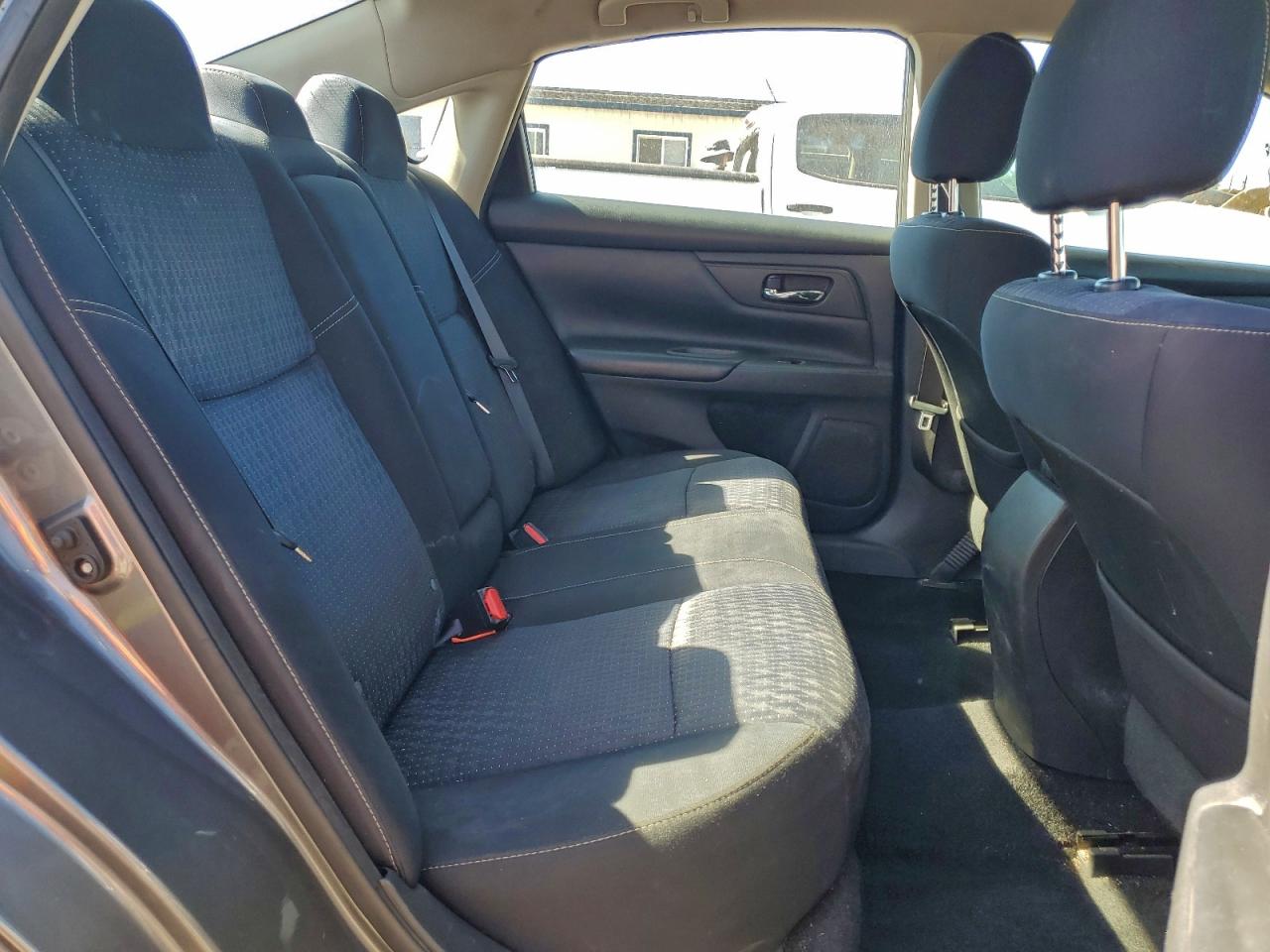 Nissan Altima 2.5 Image 11