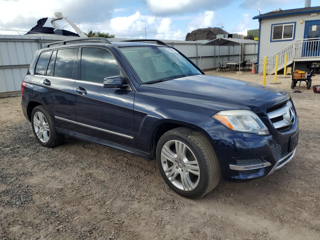 Mercedes-Benz GLK 350 4matic Image 3