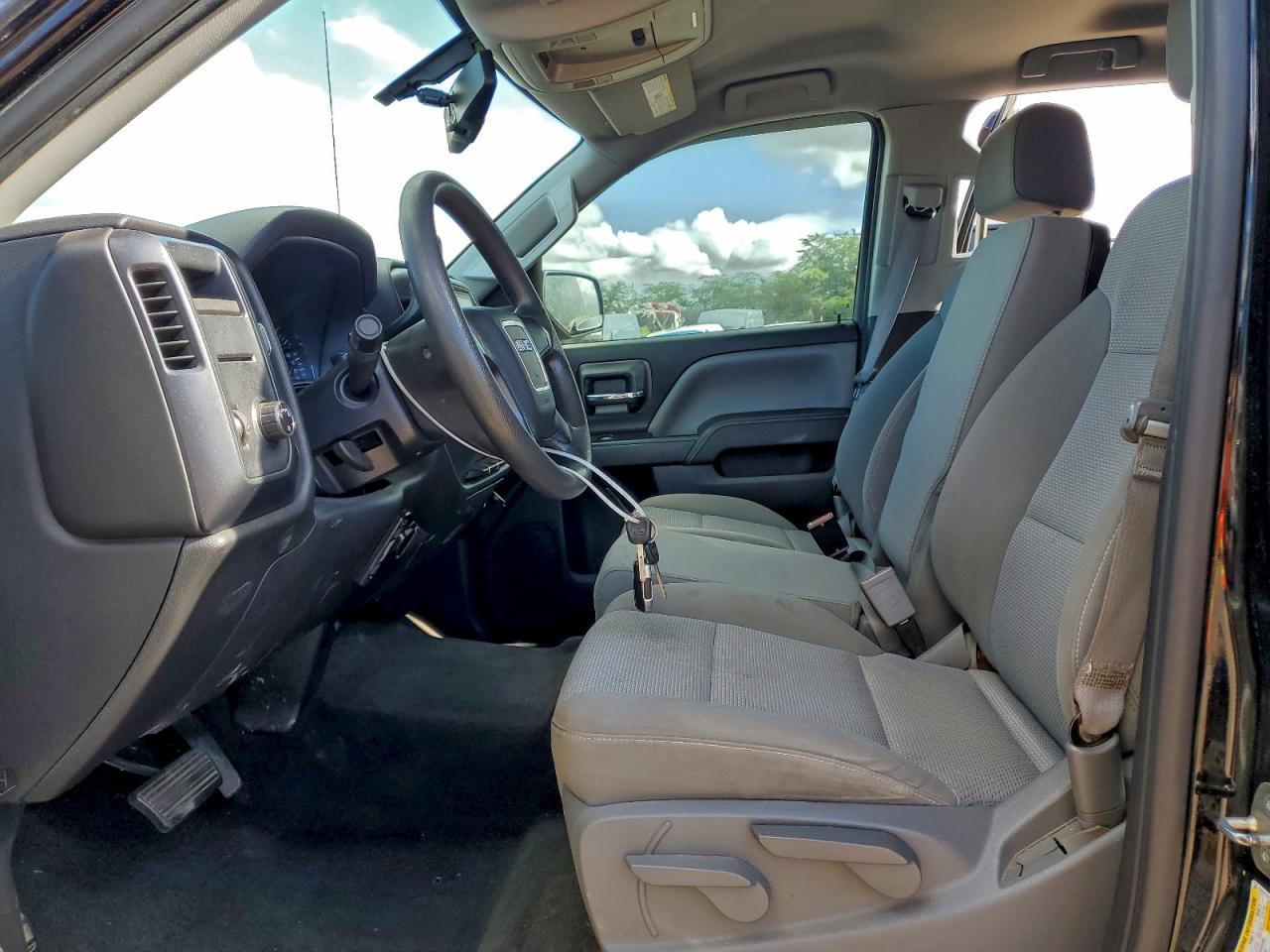 GMC Sierra C1500 Image 5