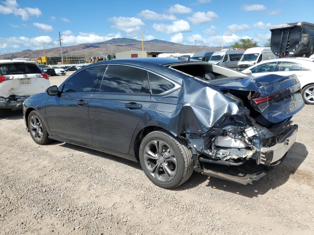 Honda Accord Hybrid Exl Image 2