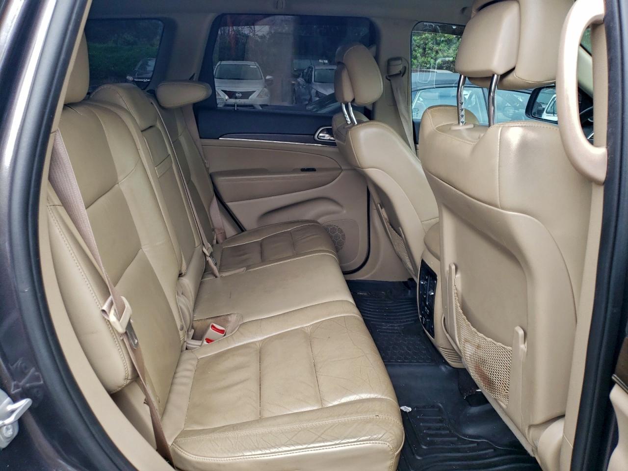 Jeep Grand Cherokee Limited Image 10