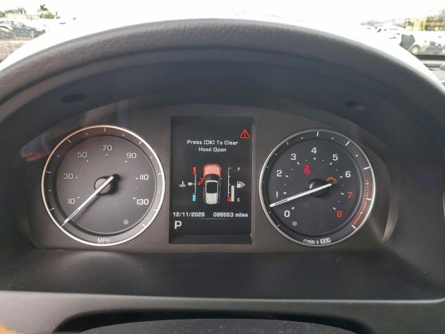 Land Rover LR2 Hse Image 8