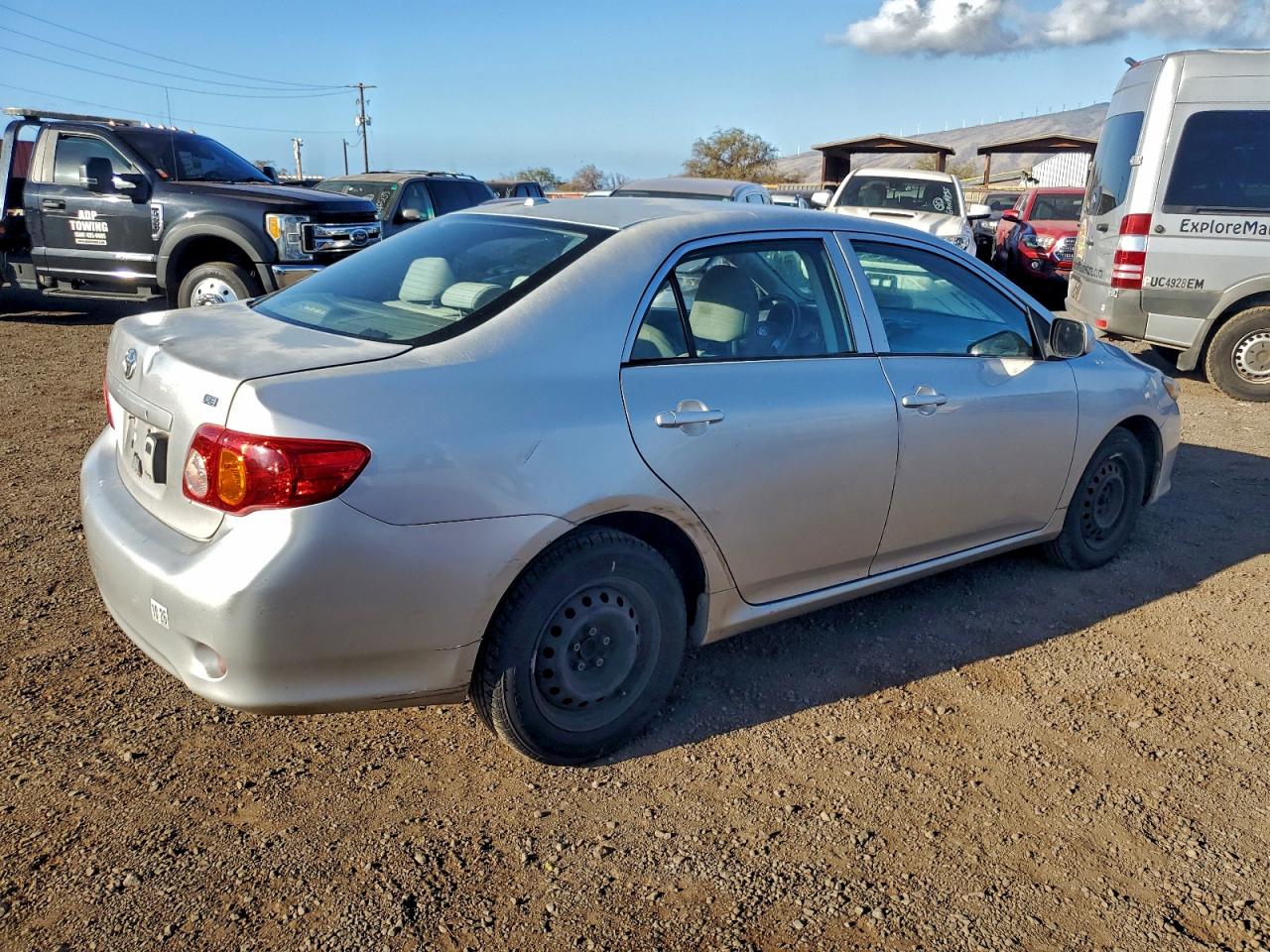 Toyota Corolla Base Image 2