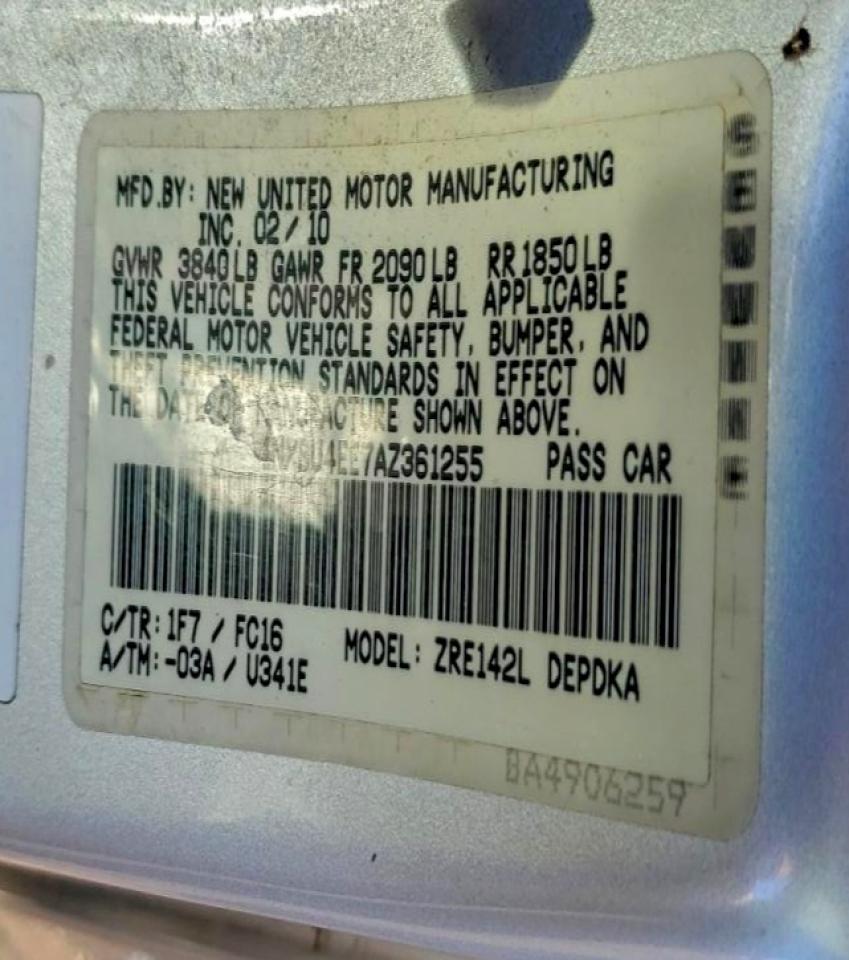 Toyota Corolla Base Image 9