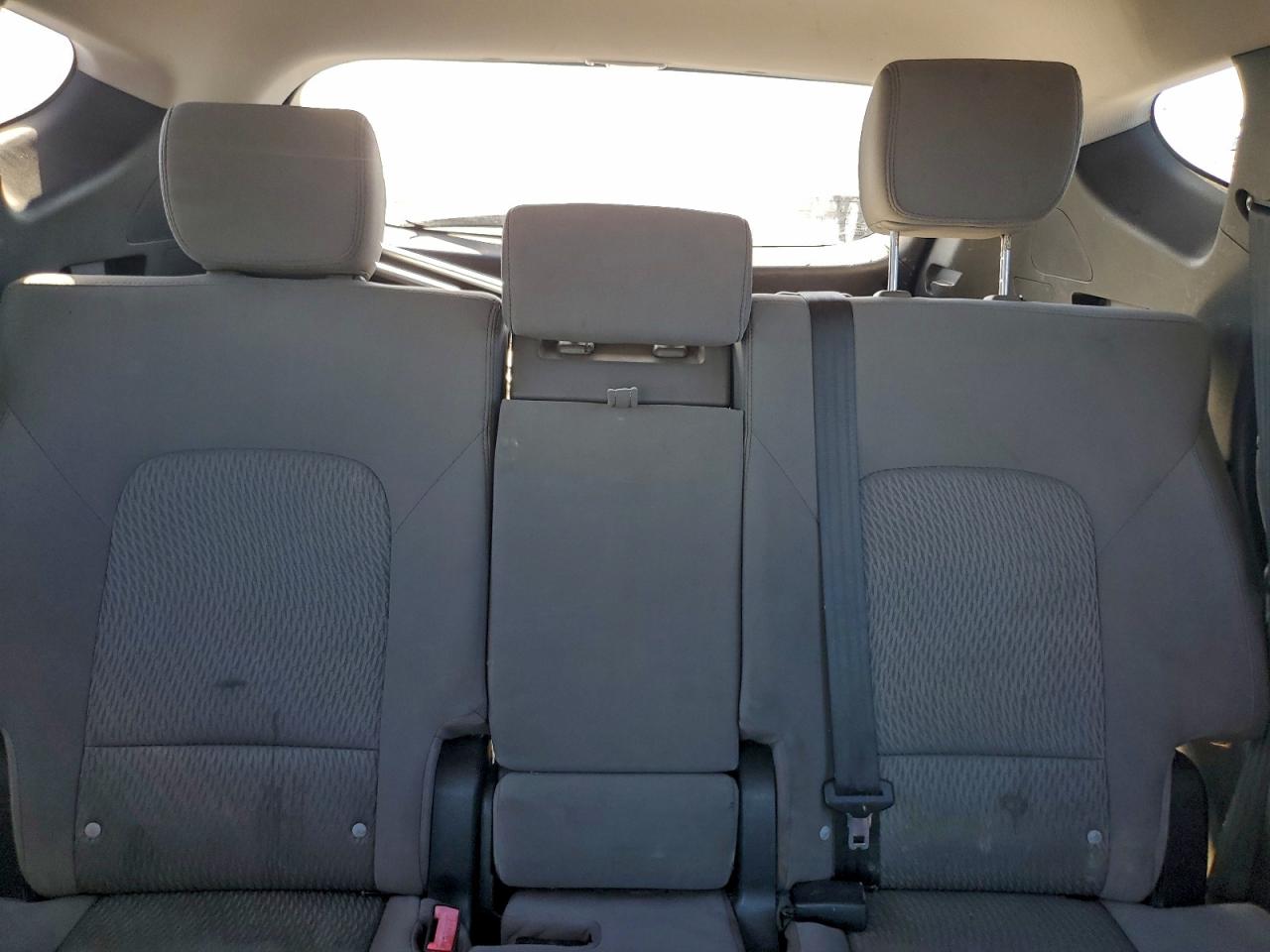 Hyundai SANTA FE Image 11