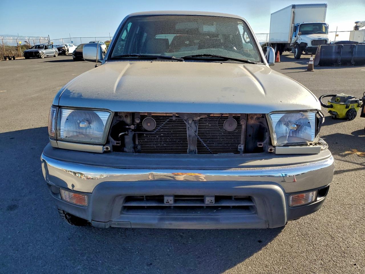 Toyota 4Runner Sr5 Image 5