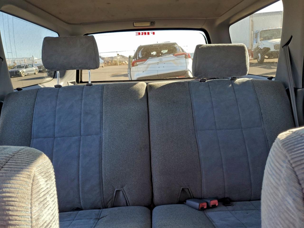 Toyota 4Runner Sr5 Image 12