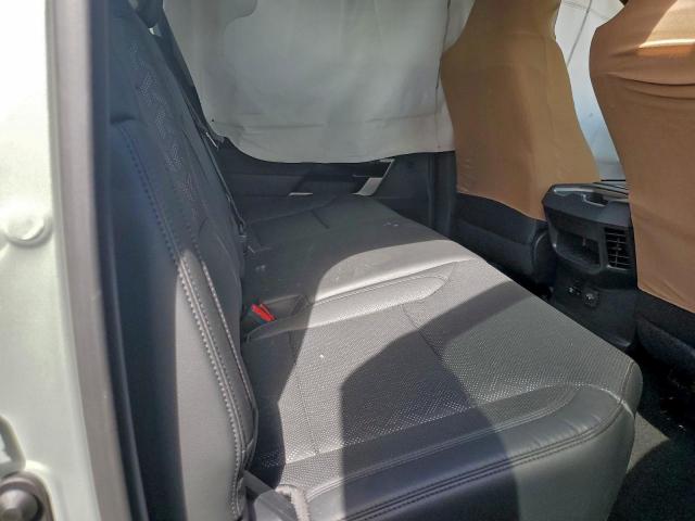 Toyota Tundra Crewmax Limited Image 8