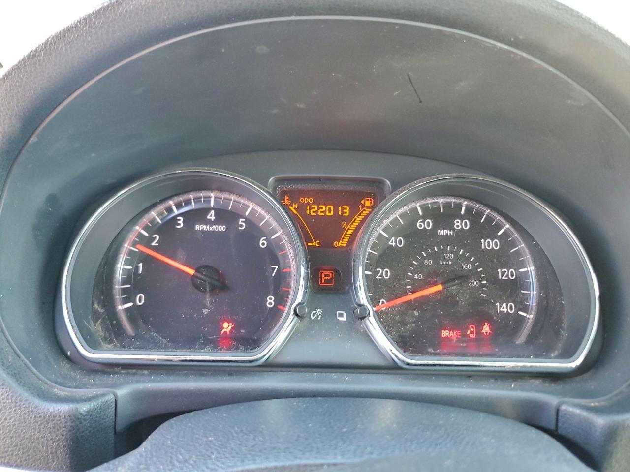 Nissan Versa S Image 11