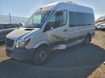  Salvage Mercedes-Benz Sprinter