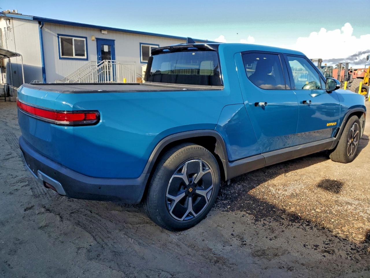 Rivian Rit Adventure Image 3