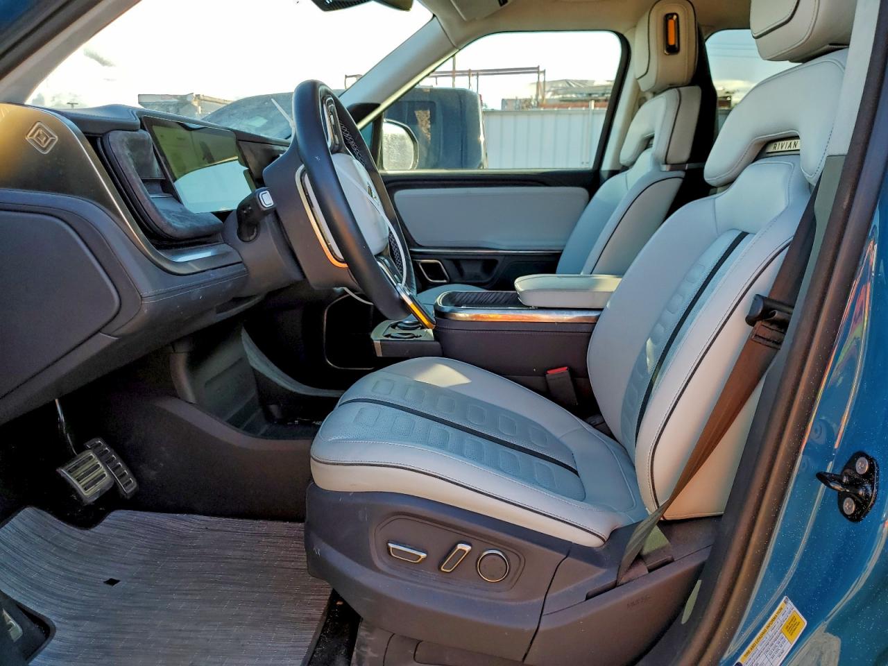 Rivian Rit Adventure Image 6