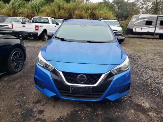 Nissan Versa S Image 2