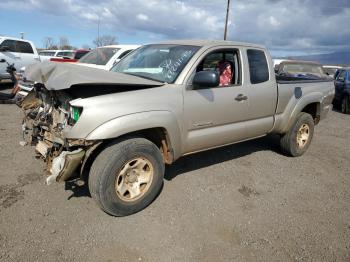  Salvage Toyota Tacoma