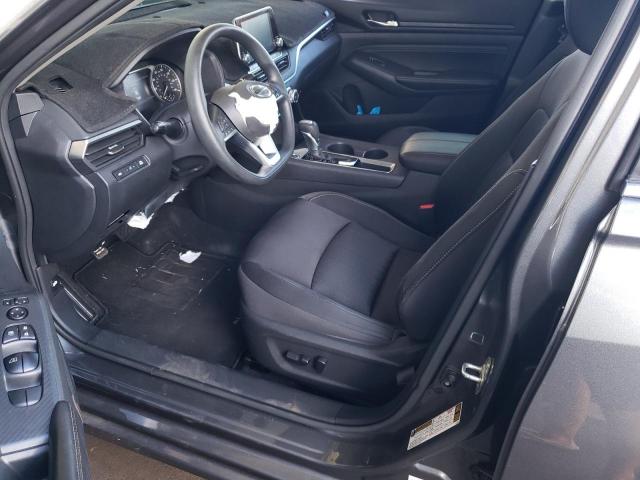 Nissan Altima S Image 5