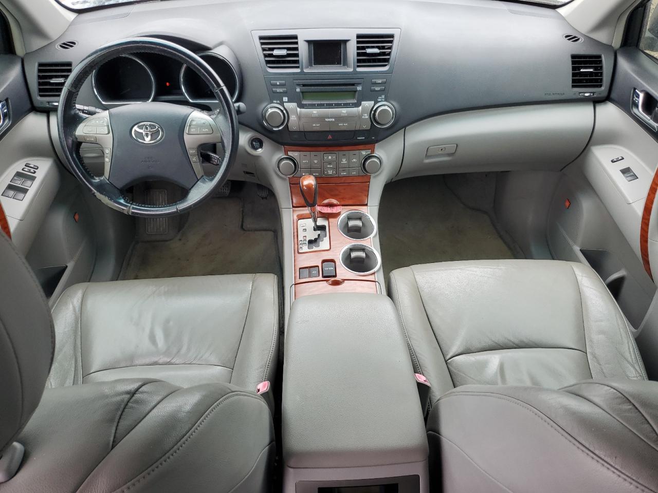 Toyota Highlander Limited Image 7