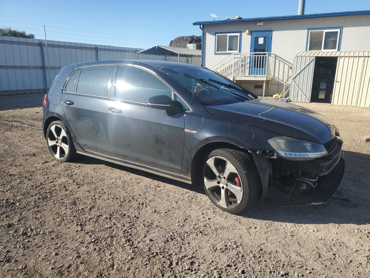 Volkswagen GTI S Image 4