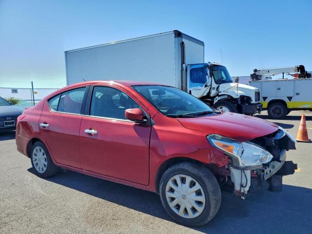 Nissan Versa S Image 5