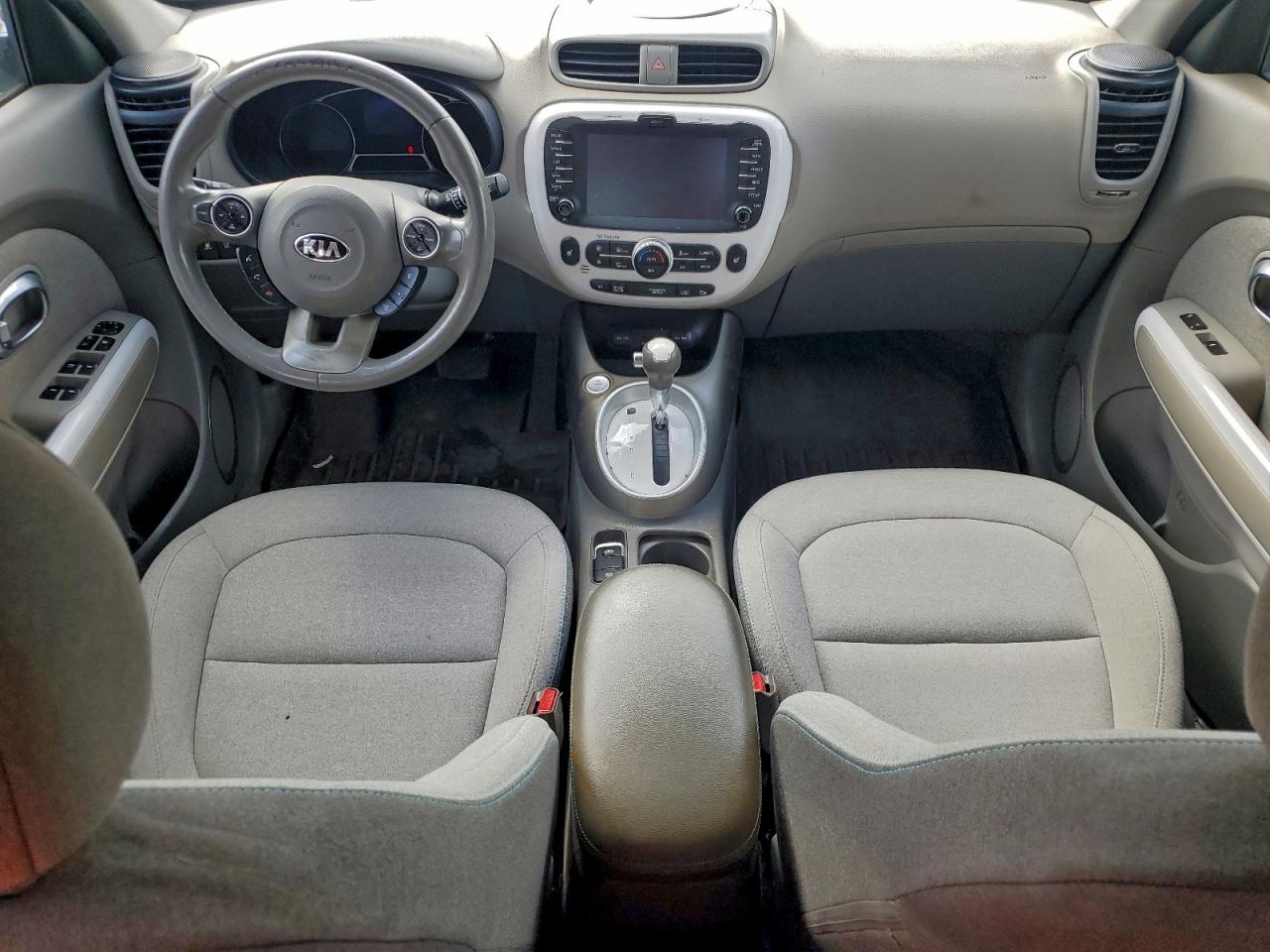 Kia Soul Image 10