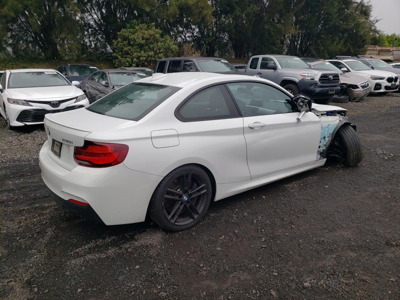 BMW 2 Series Image 7
