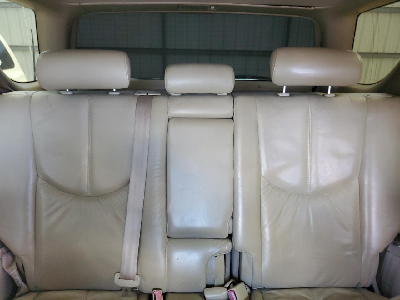 Lexus RX 300 Image 8