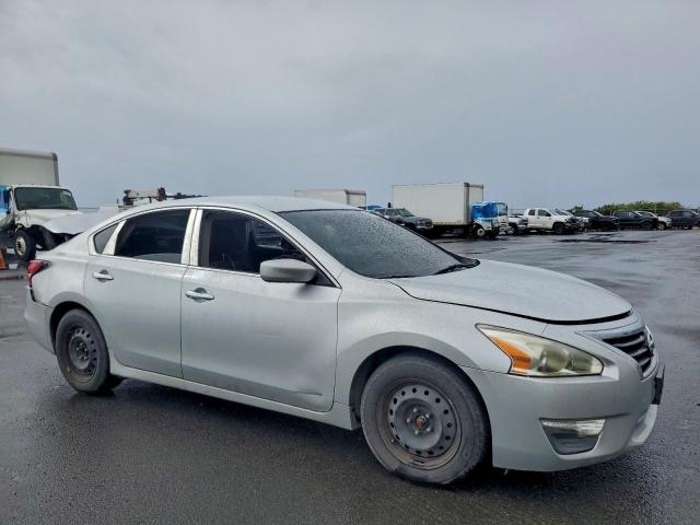 Nissan Altima 2.5 Image 12