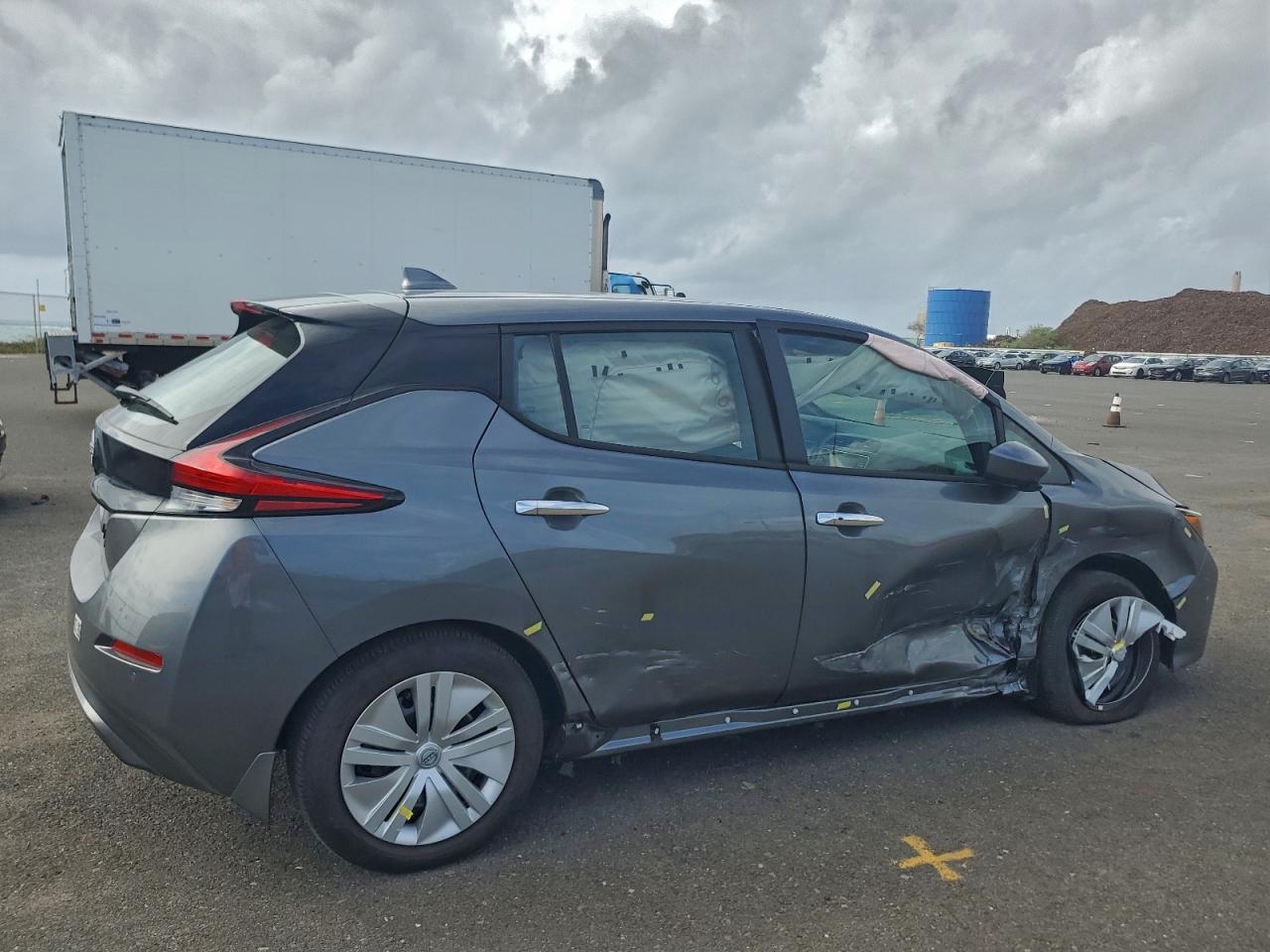 Nissan LEAF S Image 7