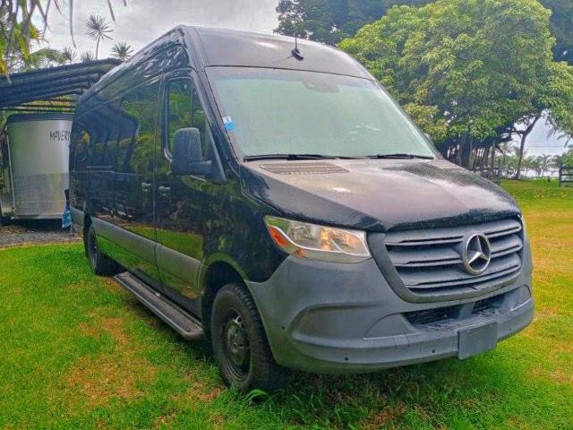  Salvage Mercedes-Benz Sprinter