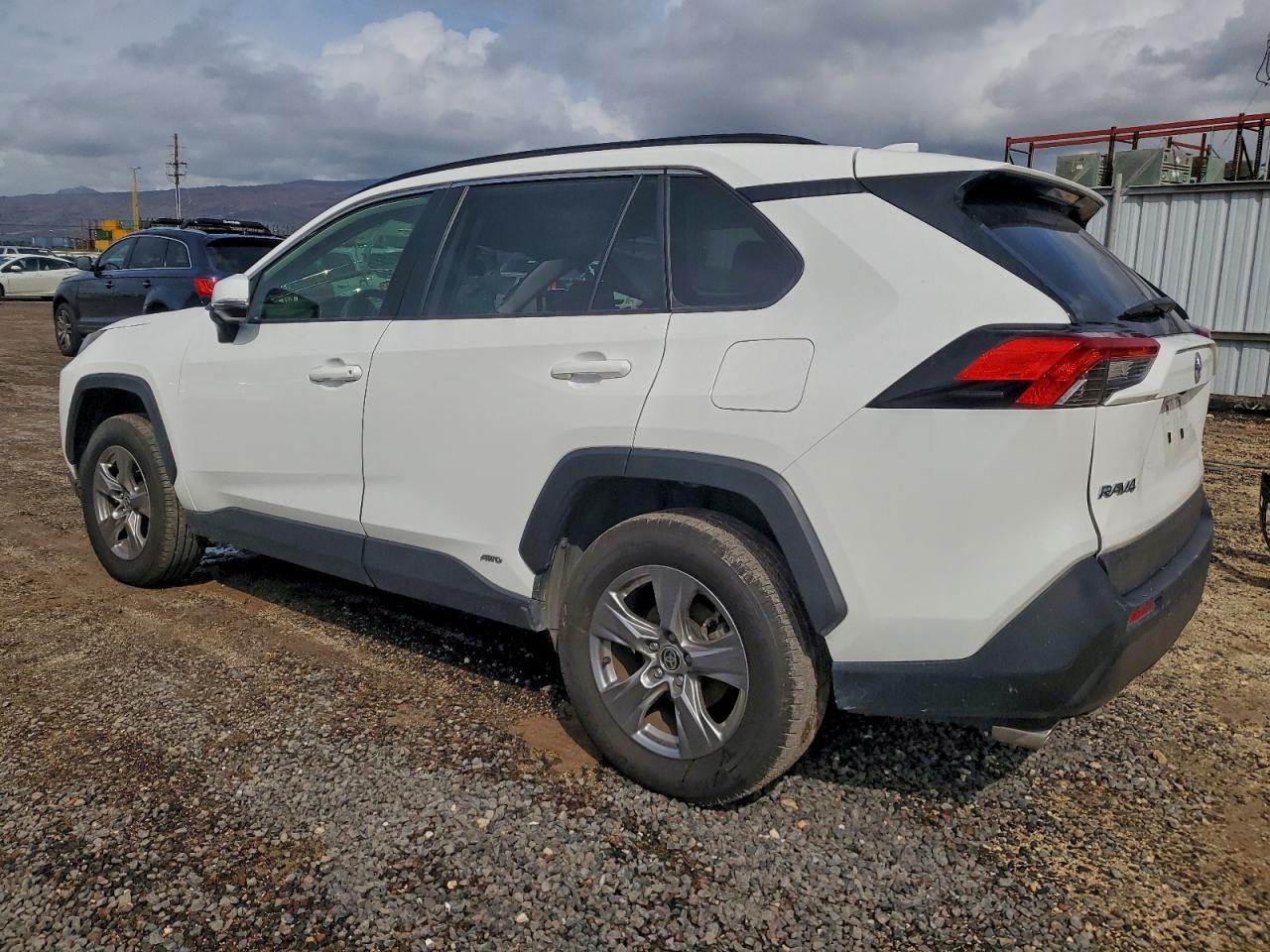 Toyota RAV4 Xle Image 10