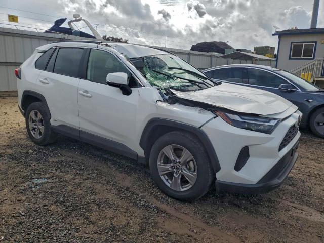 Toyota RAV4 Xle Image 9