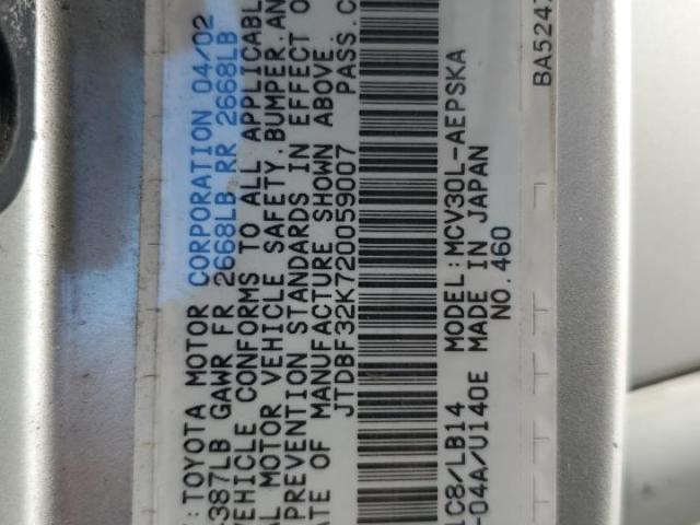 Toyota Camry Le Image 12