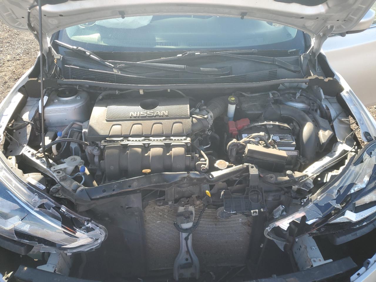 Nissan Sentra S Image 12