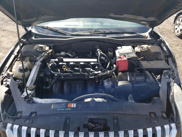 Mercury Milan Premier Image 9