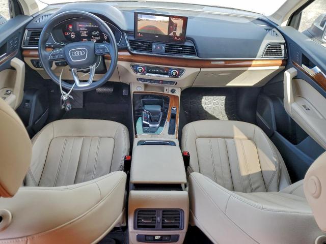 Audi Q5 Premium Plus 45 Image 9