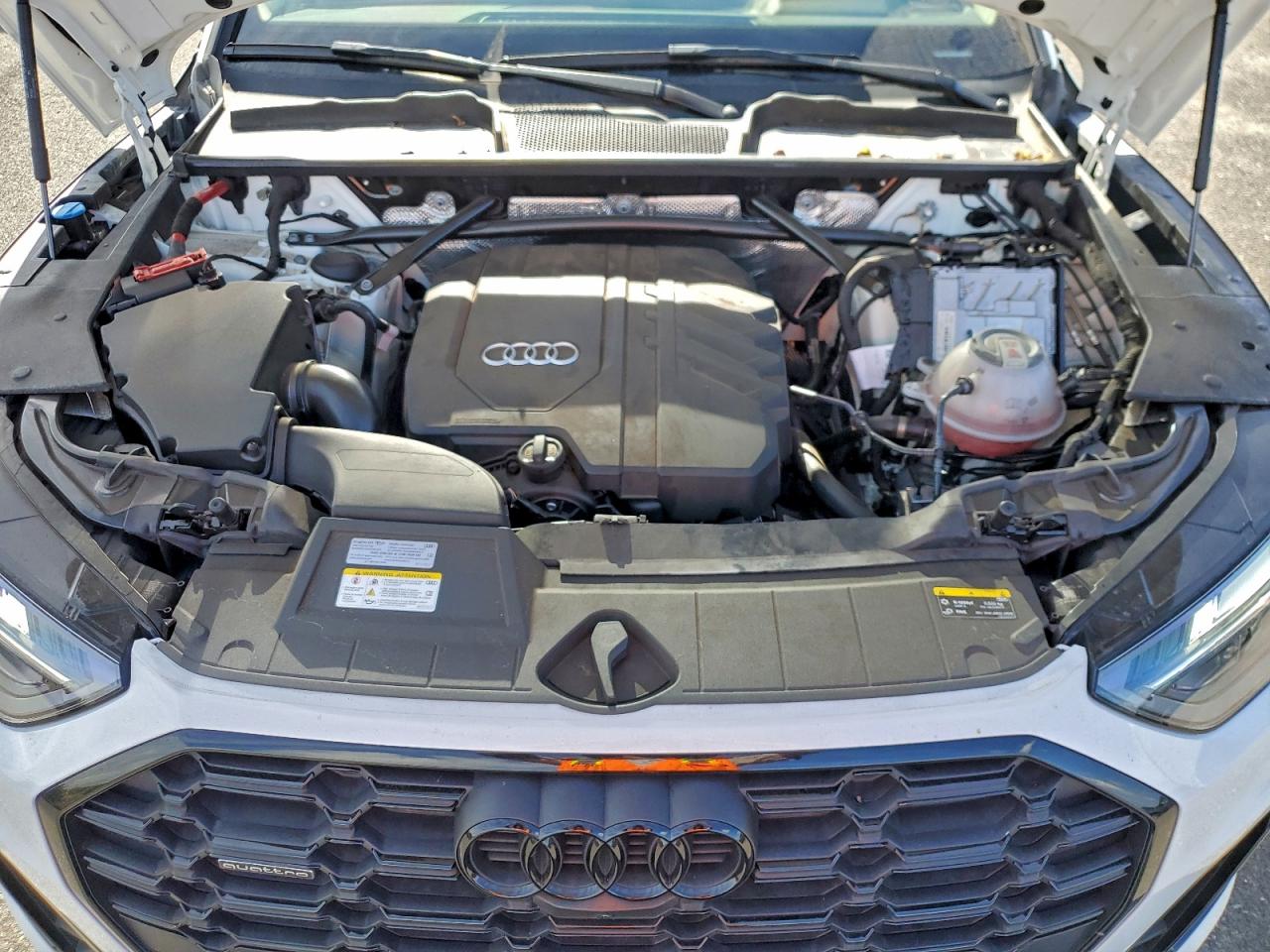 Audi Q5 Premium Plus 45 Image 12